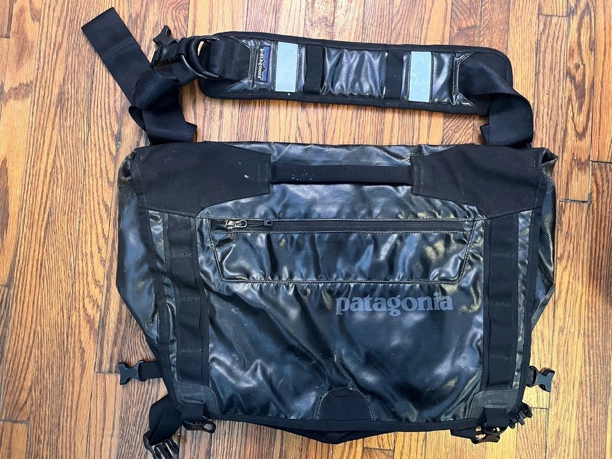 Las mejores ofertas en Bolsos mensajeros negros Patagonia para