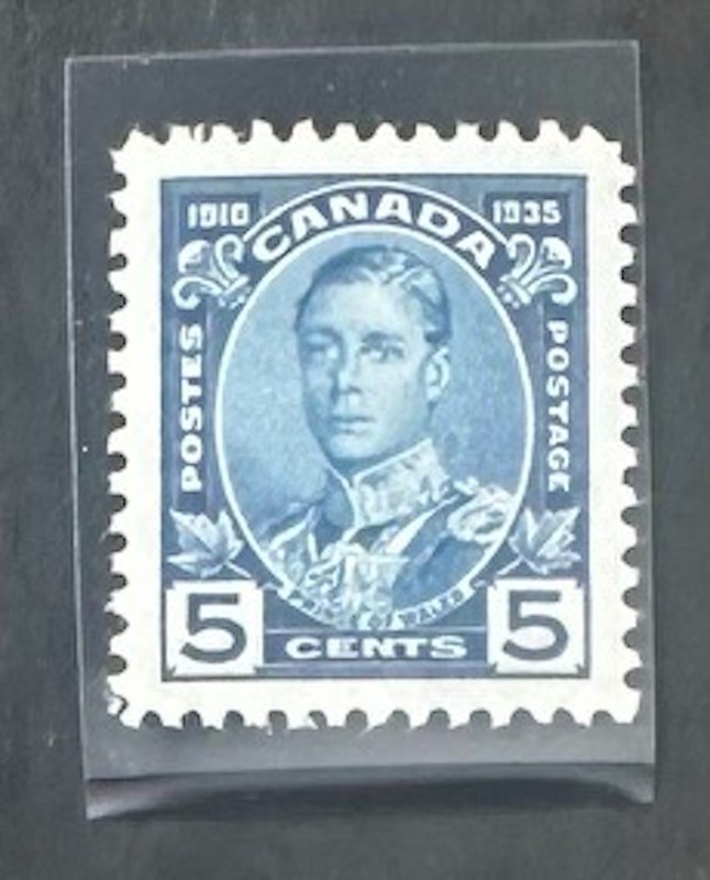 CANADA   214   Lovely   Mint   NEVER   Hinged   Issue   XF