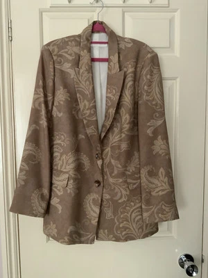 Zara Women Printed Blazer With Shoulders Pads, Size L, Bnwot - Image 1 of 4