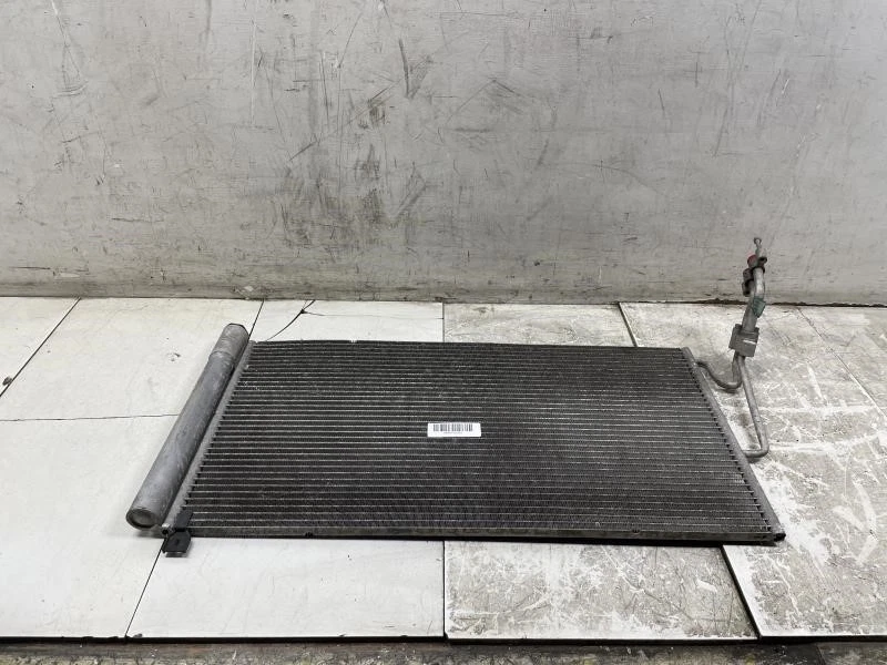 Mini Cooper HT R56 2007 condensador de aire acondicionado OEM+ Foto 4 de 4