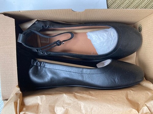 Fitflop Allegro Black leather ankle strap Ballerinas new in box size 6.5 - Picture 2 of 7