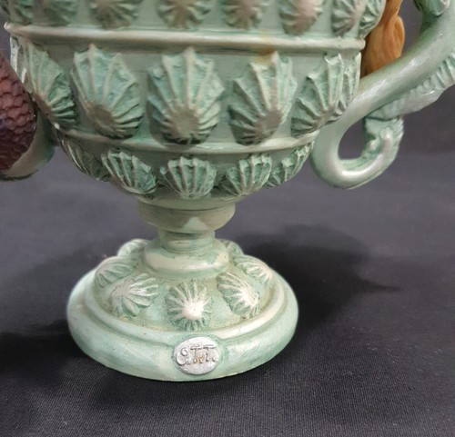 Vintage Fantasy Mermaid Bathing Resin Figurine Decoration Key West FL - Picture 6 of 10