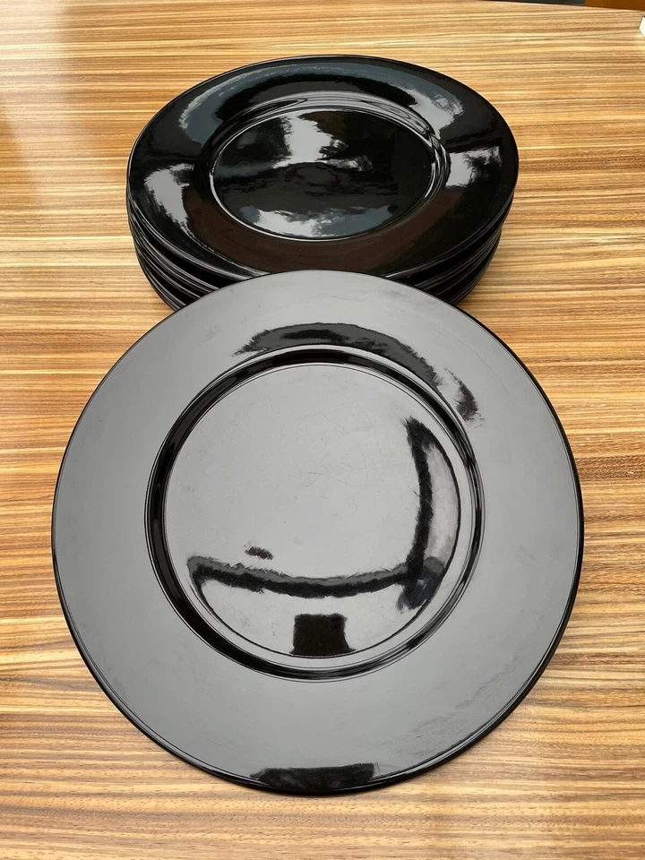 8 stilvolle Platzteller, Porzellan, schwarz glasiert, Durchmesser 32 cm, wie neu