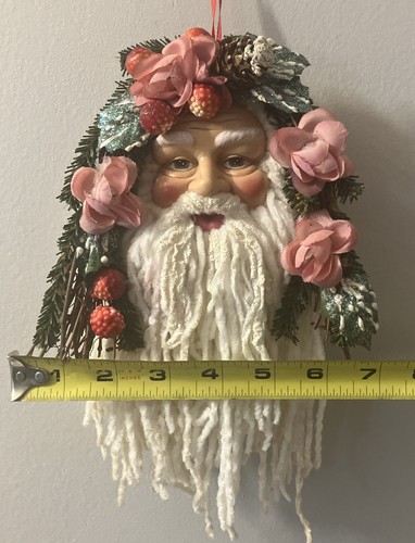 Vintage Santa Claus Hanging Ornament, Christmas Decor Pink Flowers Berry Accents - Picture 5 of 24