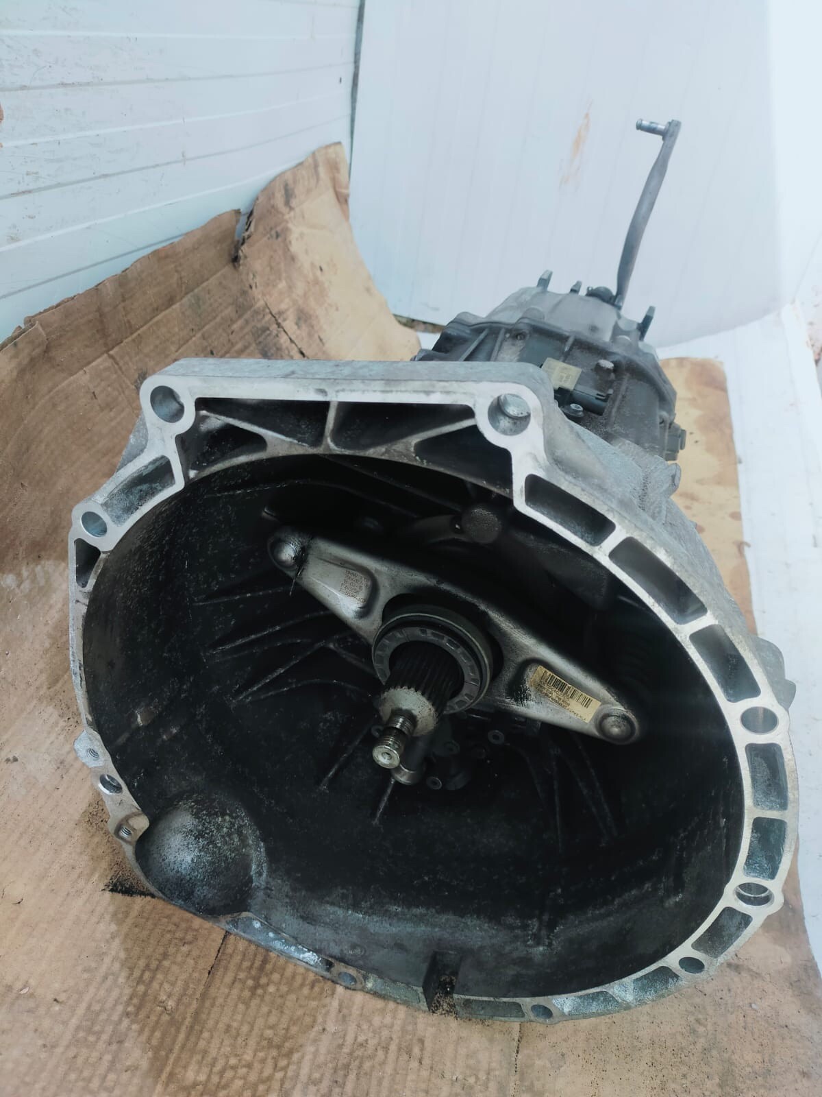 BMW E90 F30 F20 F10 GEARBOX 6 SPEED MANUAL 2.0 320D 120D 520D GS645DZ