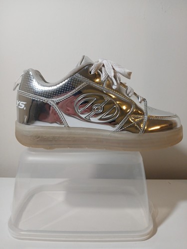 UK 3 Girls Heelys Trainers - LED Light Up Roller/ Wheels Shoes - Silver - Picture 8 of 24