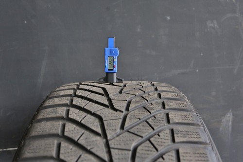 2x Yokohama BluEarth Winter V905 315/35R21 111W Winterreifen - Bild 2 von 3
