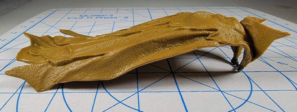 McFarlane Mortal Kombat 11 Male Collar Cape Prop Fodder 7" 1/10 Scale Spawn BMC - Image 4 of 4