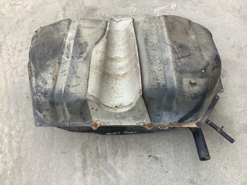 98-01 Honda CRV Fuel Gas Tank Assembly Unit Used OEM - Picture 8 of 11