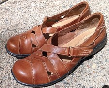 Clarks Bendables "Ashland" Women's Loafers Brown Leather Flats sz 6