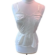 Vintage Vanity Fair Nylon Camisole Top Womens Size 34 Small Cream Lace Trim