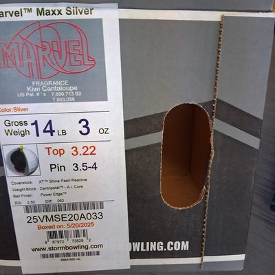 marvel maxx silver bowling ball 14 LB. 1ST QUAL new ball in the