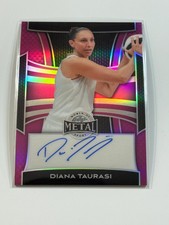 2025 Leaf Metal Women Of Sport Auto Base Pink Prism - Diana Taurasi 1/3