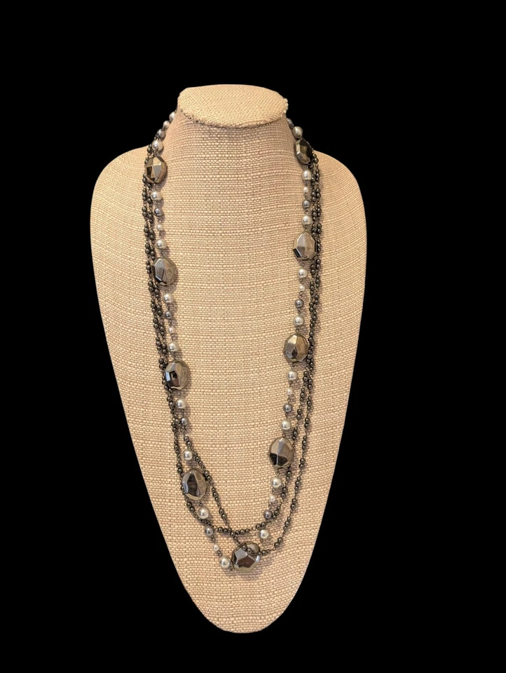 Large Lot of 21 Black Tone Fashion Necklaces, Some Branded, Some Gemstones - Image 3 of 4