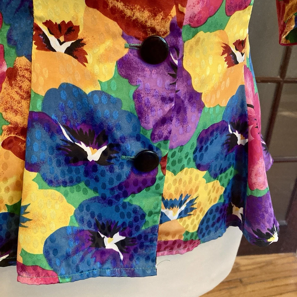 Top estilo peplum satinado floral pensamiento arte pop años 80 1990 mangas abullonadas Foto 4 de 4