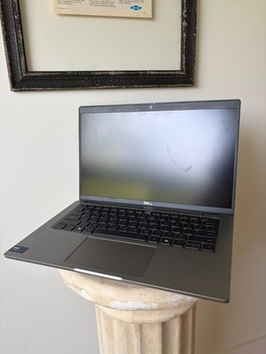 Grey Dell Precision 3490 18DBWH3 Intel Ultra 7 155H 114'', FHD 1920x1080 512GB