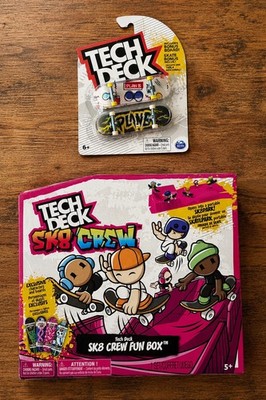 Tech Deck Sk8 Crew Fun Box Skate Park + Bonus Fingerboards Set New