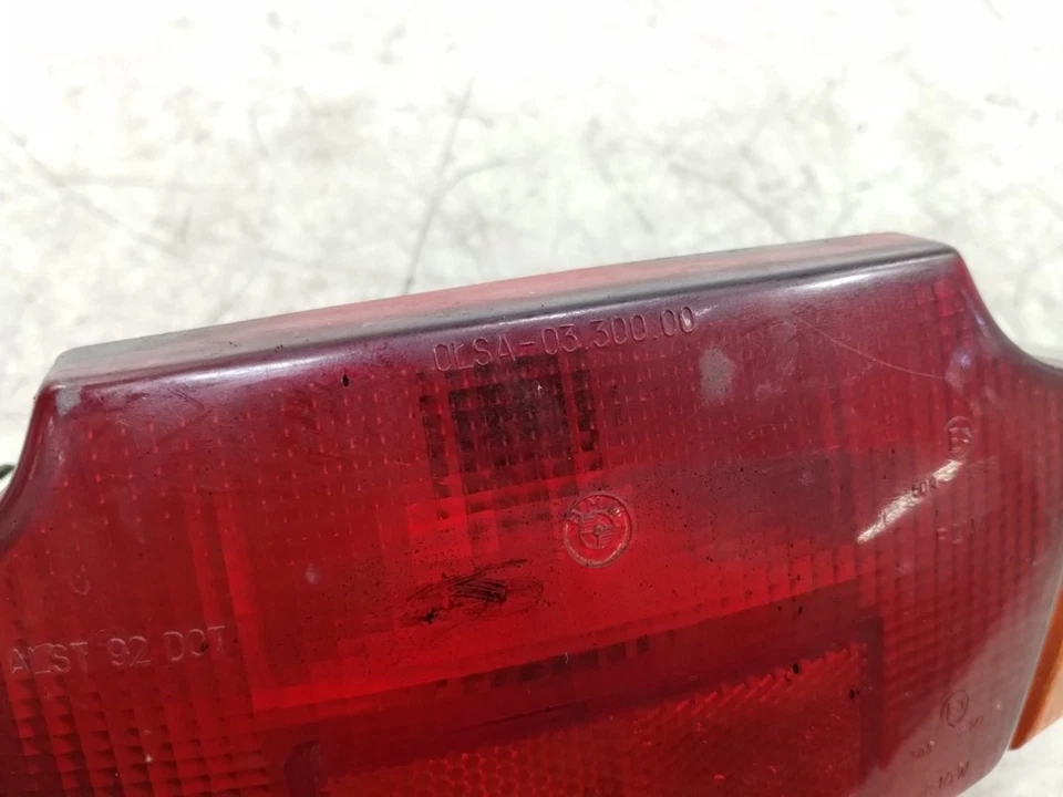 Luz de freno trasera BMW R1100 RT R 2000 00 luz trasera Foto 2 de 4