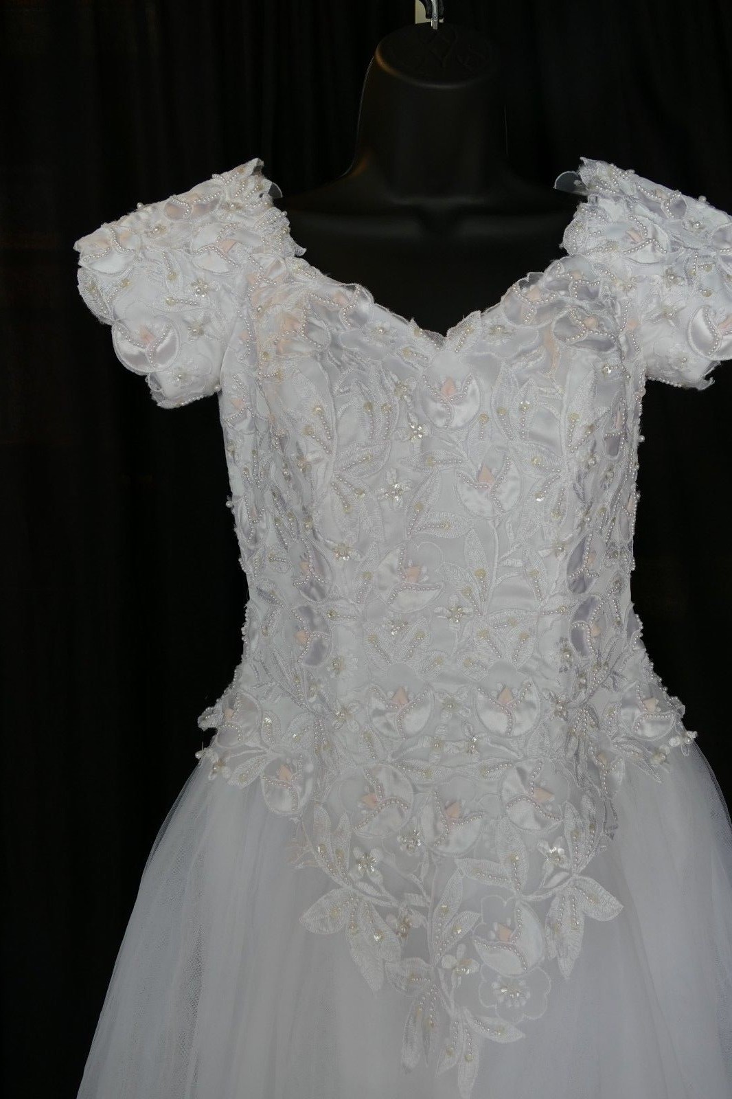 Michelangelo Wedding Dress Ballgown Tulle 3 Layer… - image 2