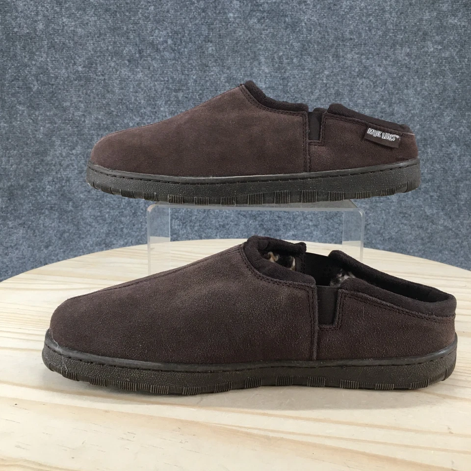 Zapatillas Muk Luks para Hombres 12 Zueco de Gamuza Mate Marrón Vaca Gamuza Sin Cordones Cómodas Informales Foto 2 de 4