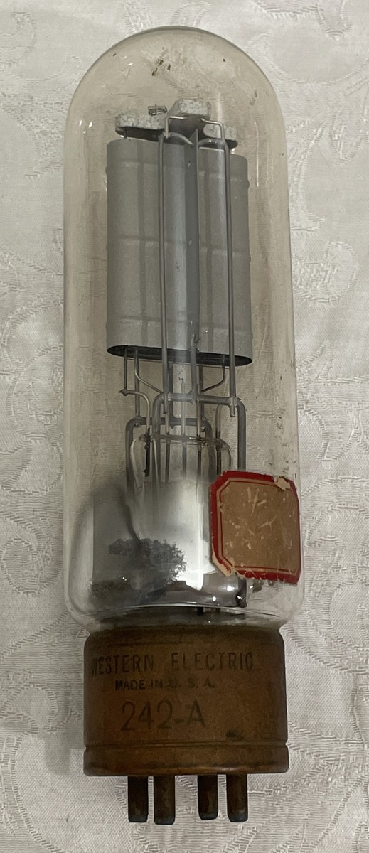 PAIRE DE TUBES À VIDE WESTERN ELECTRIC 274A dans notre emballage d