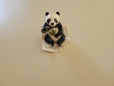 HAGEN RENAKER MADE IN USA Papa PANDA BEAR EATING BAMBOO LEAVES FIGURINE new zoo
