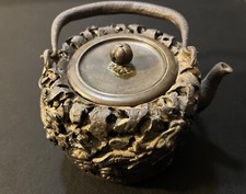 Japanese Tetsubin Tea Kettle -Antique/Old -SIGNED Iron Pot DRAGON Motif/Ryubundo