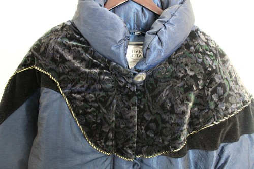 Dakota Womens Decorative Down Puffer Jacket -Size Medium - Picture 2 of 9