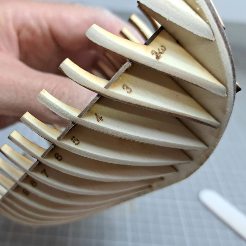 Kleines Fischerboot 1:35 Laser Cut Bausatz aus Holz zum selberbauen + 3D Druck - Bild 4 von 4