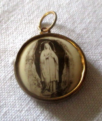 Pendentif Vintage Médaillon Double Vierge De Lourdes - Ancien En Or - Parfait état