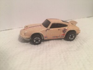 hot wheels porsche 911 turbo 1974