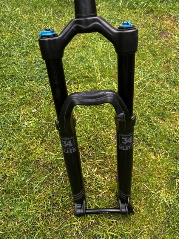 Fox 34 Performance Elite 130mm 27.5”