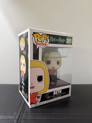 Funko Pop! Animation: Rick & Morty - Beth #301 VAULTED Vinyl Figure NEW