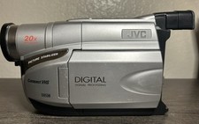  PARTS JVC GR-AXM17U VHS-C Video Camera Camcorder Not Tested - READ DESC. 