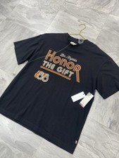 Honor The Gift Retro Printed T-Shirt In Black Size Medium