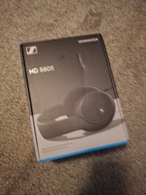 Sennheiser HD 560 S Over-The-Ear Audiophile Headphones