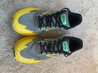 Brooks Catamount 3 Lemon Chrome Sedona Sage Men’s Size 9.5