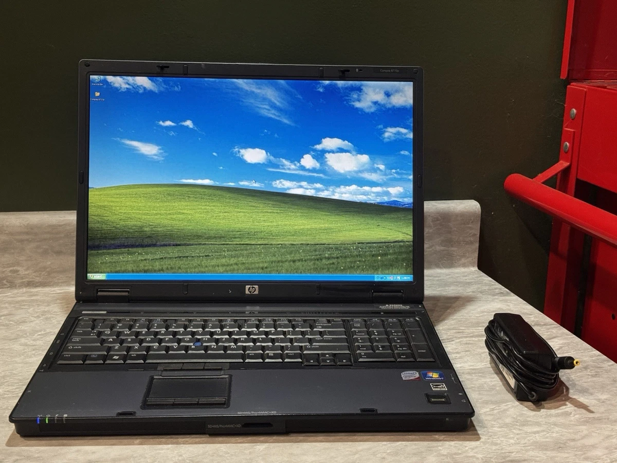 Windows XP PC Laptops & Netbooks 500-749 GB Hard Drive Capacity
