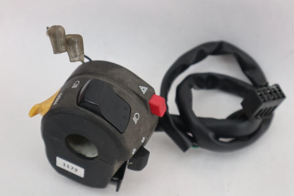 Interruptor de sinais Suzuki Bandit 1250s Hayabusa Katana 650 clipe esquerdo no cabo buzina - Imagem 4 de 4