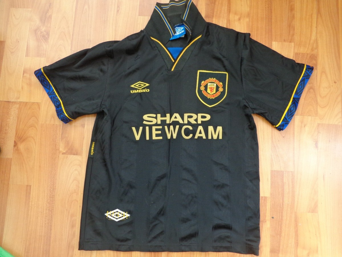VINTAGE MANCHESTER UNITED 1993-1995 AWAY UMBRO SMALL MENS GIGGS