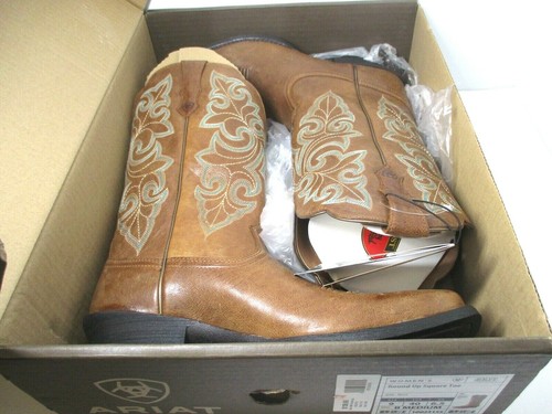 Ariat Women's Wood Round Up Square Toe Boots