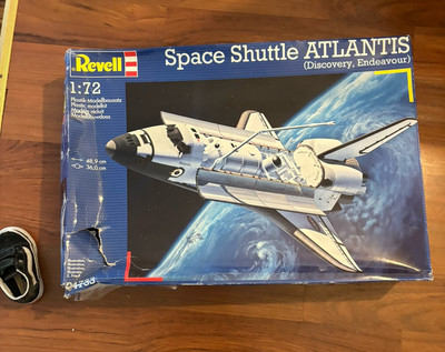 Revell 04733 Space Shuttle Atlantis / Discovery/Endeavour 1/72 kit