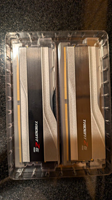 G. Skill Trident Z5 RGB Series DDR5 RAM 32GB (2x16GB) 6400mt/S Intel XMP 3.0