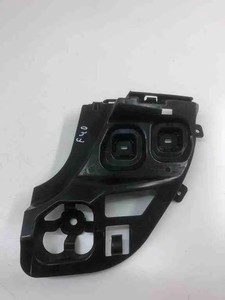 BMW F40 Stoßstangenhalter hinten rechts 7461398 1.50 Petrol 2022 32441013