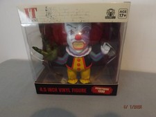 IT The Movie Pennywise "1990" Vinyl Figure NEW