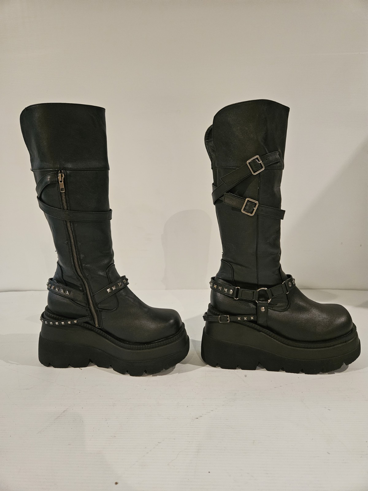Demonia Platform Boots Size 12 - image 5