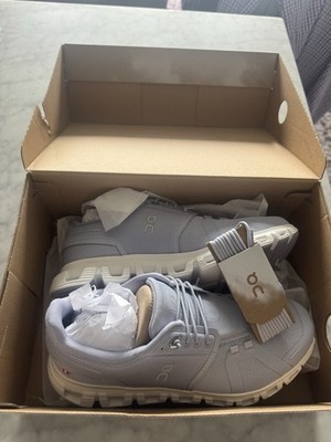 NIB On Running Cloud 6 Nimbus White 3WF10061085 Women's Size- Never Worn