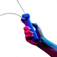 Glow-in-the-Dark Loop Lasso Rope Launcher String Shooter – UV Night Light Toy