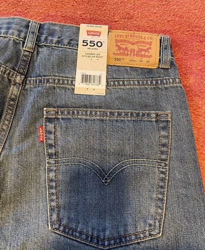 NWT LEVI'S 550 RED TAB ZIPPER FLY RELAXED FIT, REG 30 X 30, Youth Sz 20 Unisex - Picture 4 of 6