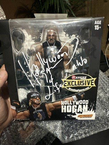 WWE Signed Hollywood Hulk Hogan Storm Ringside Exclusive Figure + COA Autographe - 第 1/3 張圖片